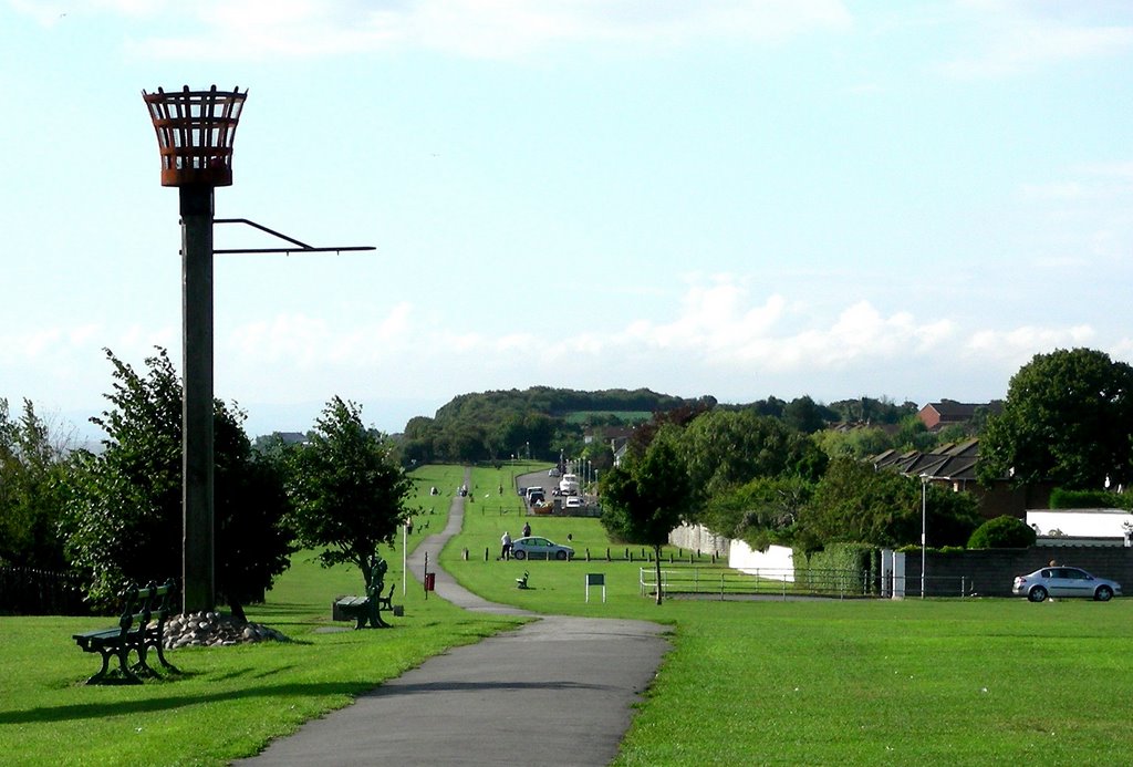 Cliff Walk, Penarth (facing South) by lavernockman