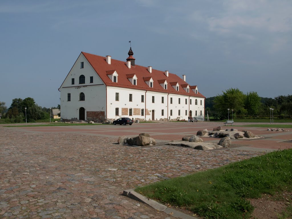 Kražių kolegijos bendrabutis by Vladass