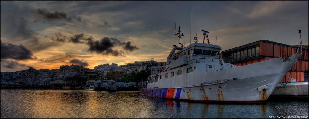 ★ L'Archéonaute à Marseille dans la rade de l'estaque, Panorama HDR ~ Karim SAARI © by karim SAARI ©