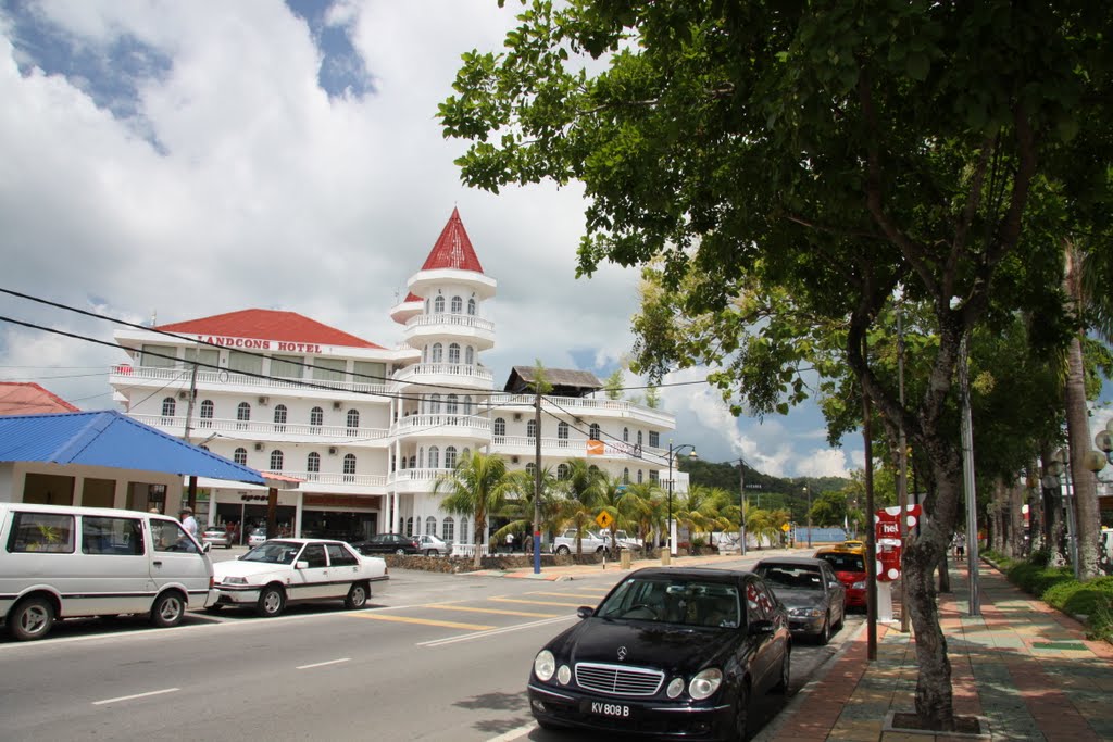 Landcons Hotel, Cenang Beach, Langkawi by PhilipS