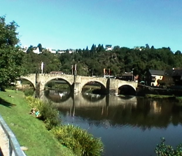 Stein Brücke in Runkel by dwiemer