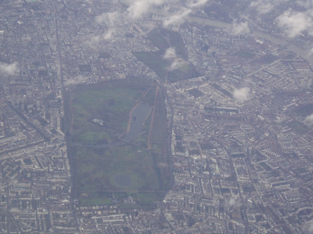 London: Hyde Park from the air by Strangiato