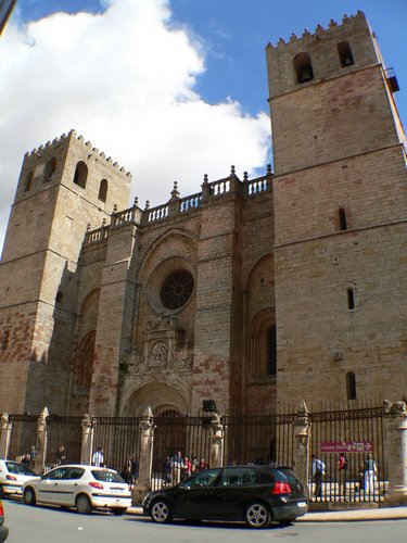 Sigüenza - Catedral by luthier xequebo