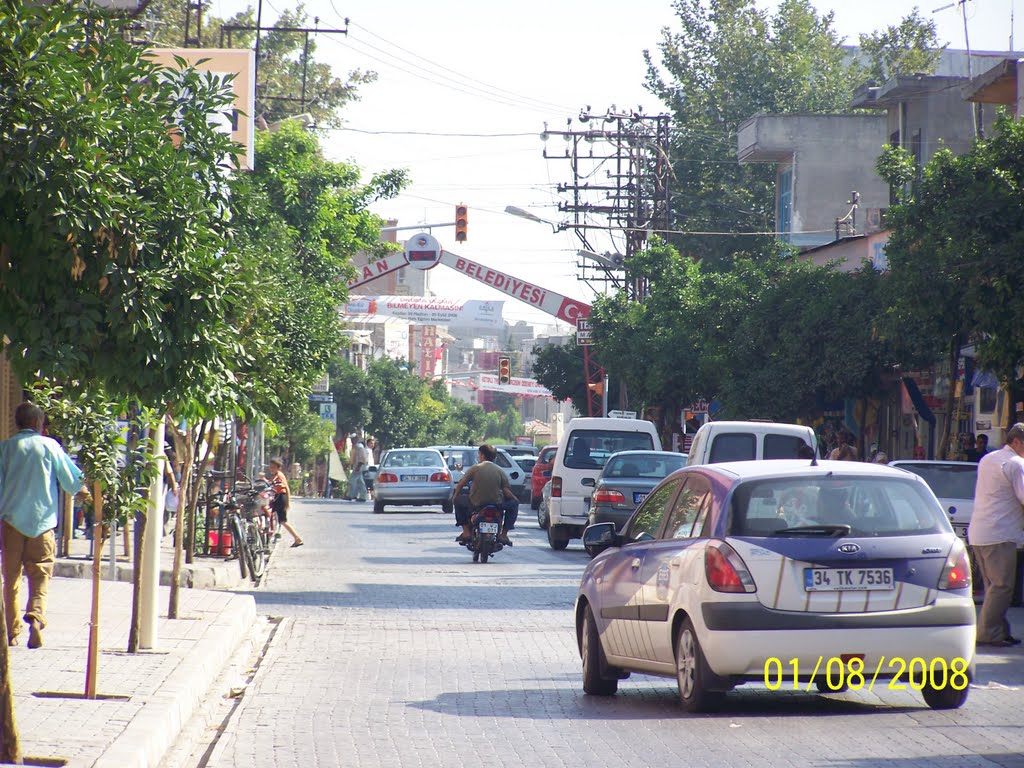 ATATÜRK CADDESİ by zgrrkmn