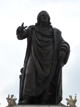 La statue de Stanislas leszczynski roi de Pologne et duc de Lorraine by zagreus