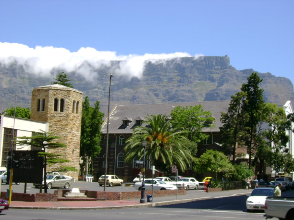 Table Mountain from St George's Cathedral by pierrejacques