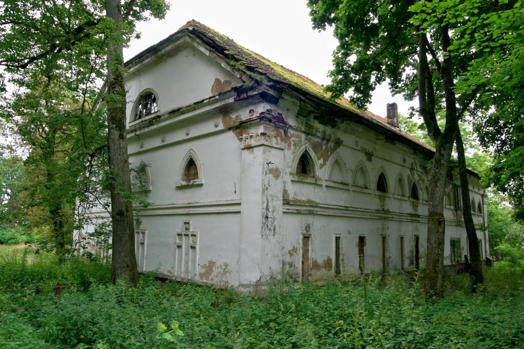 Belvederis manor granary (XIX c.) - architectural state protected monument!!! Owned by G. Lapeika by Egidijus