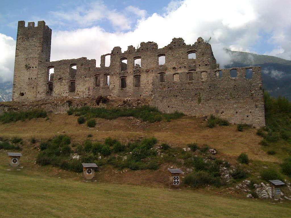 Castel Belfort by Angelo Leone (Algorad)