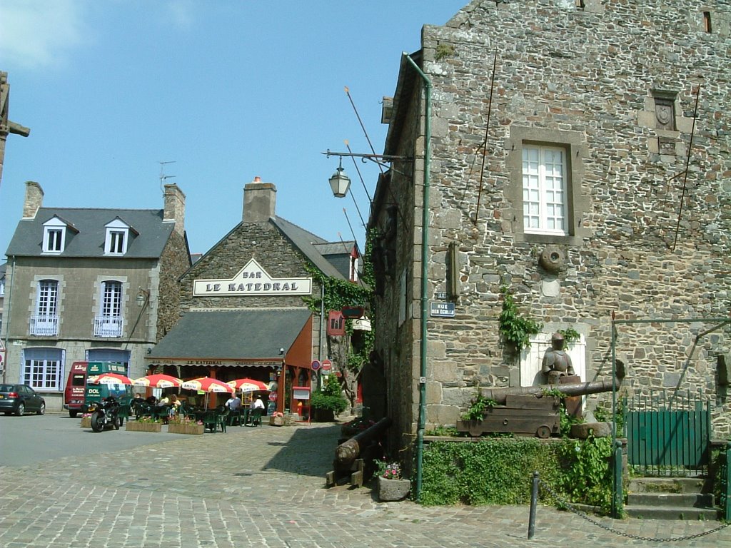 Katedral Bar in Dol-de-Bretagne by jgriff65