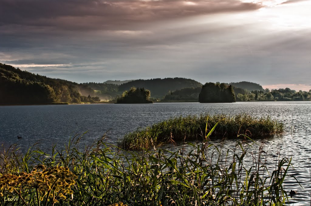 Inseln des Seehamer Sees nach heftigem Gewitter ++ Wind died down shortly after a violent thunderstorm by LeoW