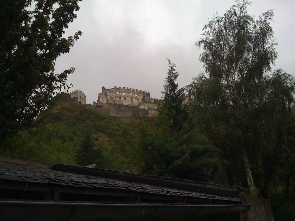 Rovine del Castello di Montechiaro by Angelo Leone (Algorad)