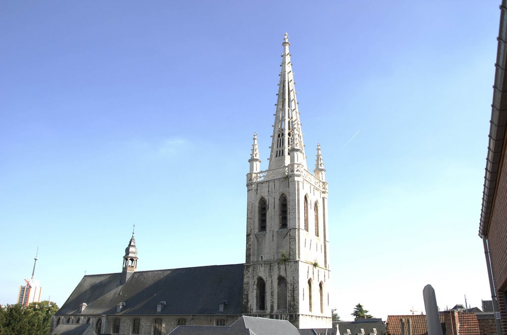 Saint-Gertrude's Church (Sint-Geertruikerk) by mephisto101