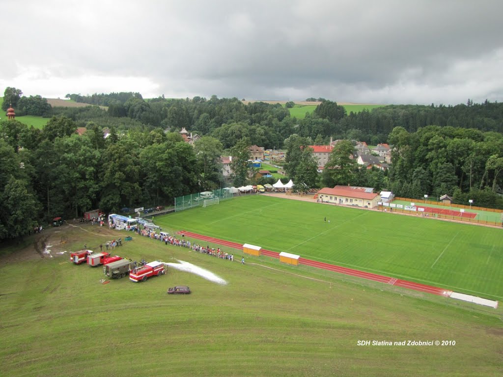 Sportovní areál Ohrada by Petr Kubíček