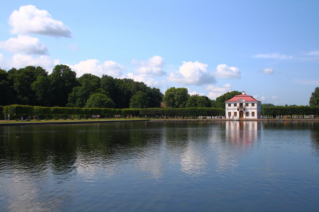 Treasures of Peterhof - 1 by Danila B. Lepikhin