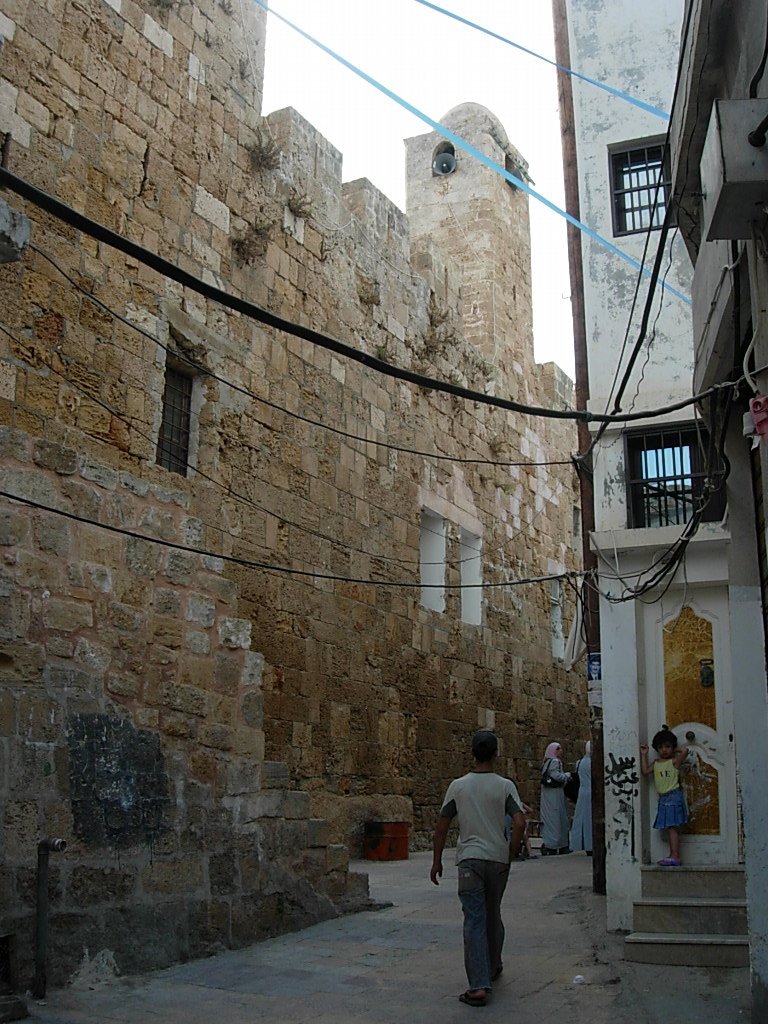 Arwad old streets by ©  Mazen Hezbor