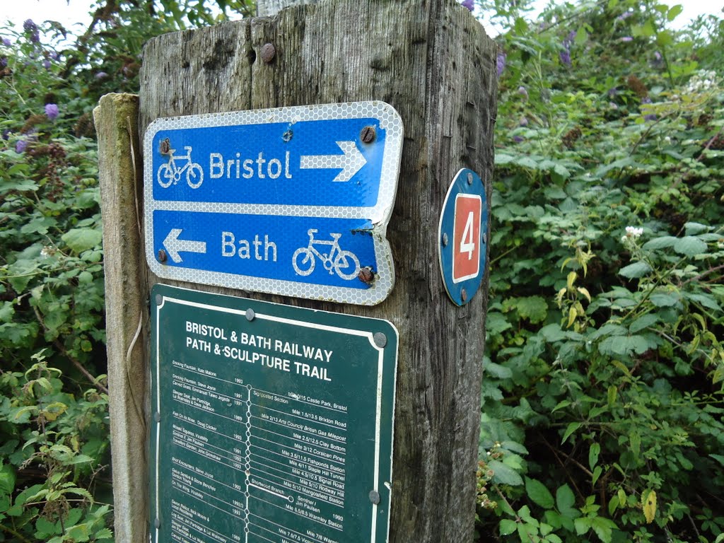 National Route 4 Sign by cyclingfan@pucklechurch