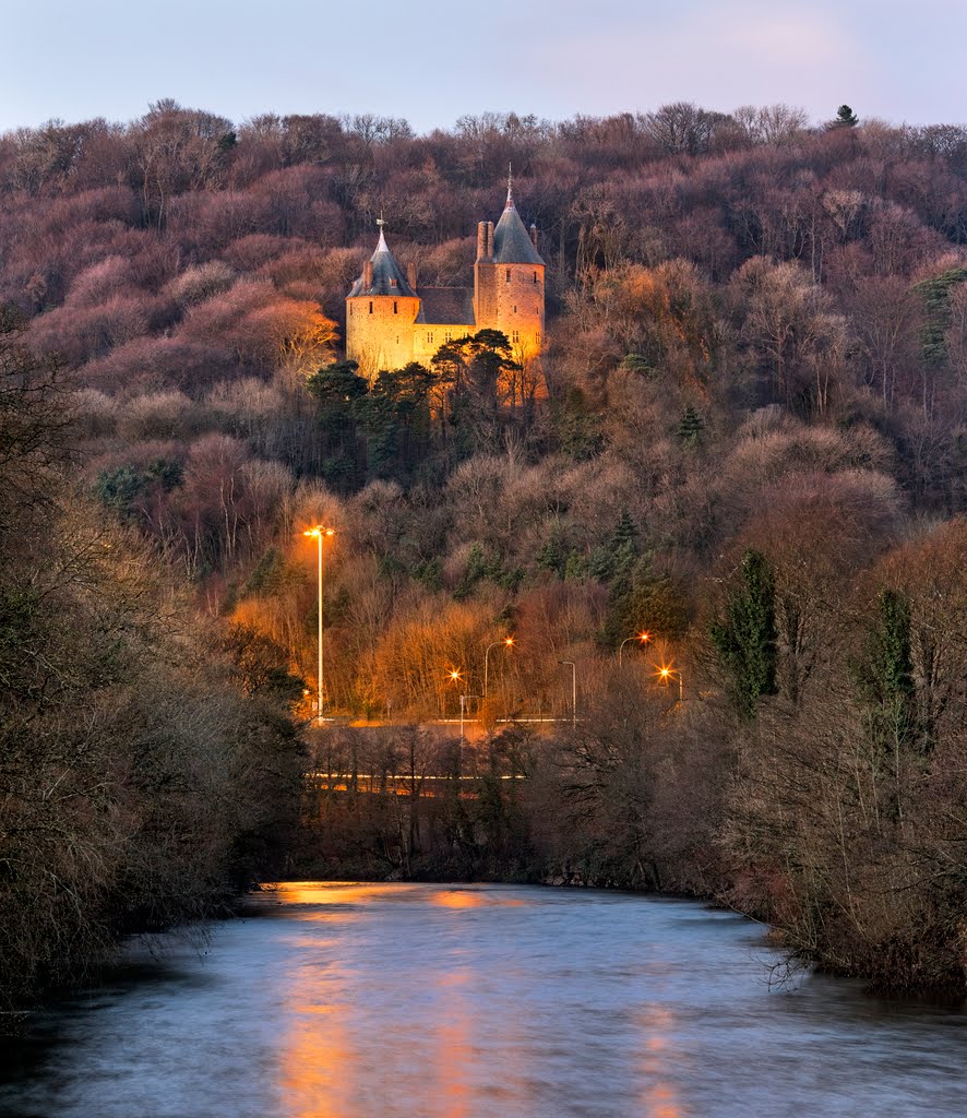 Castle Coch & the River Taff by welshio