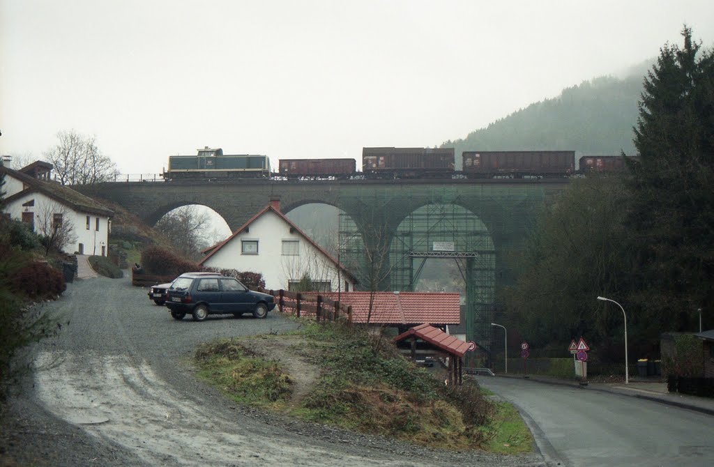 Plettenberg Kersmecke-Viadukt, 22.12.1995 by der Volmetaler