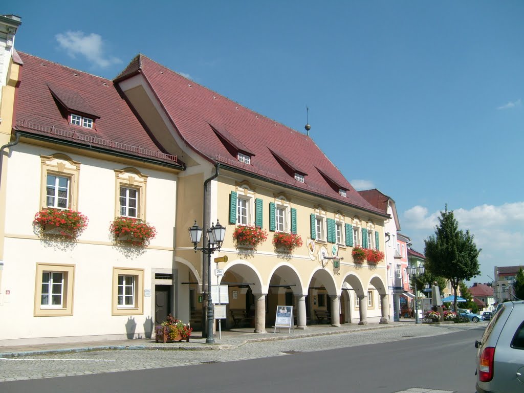 Rohrbach Stadtplatz, Altes Rathaus by Andreas Schumann