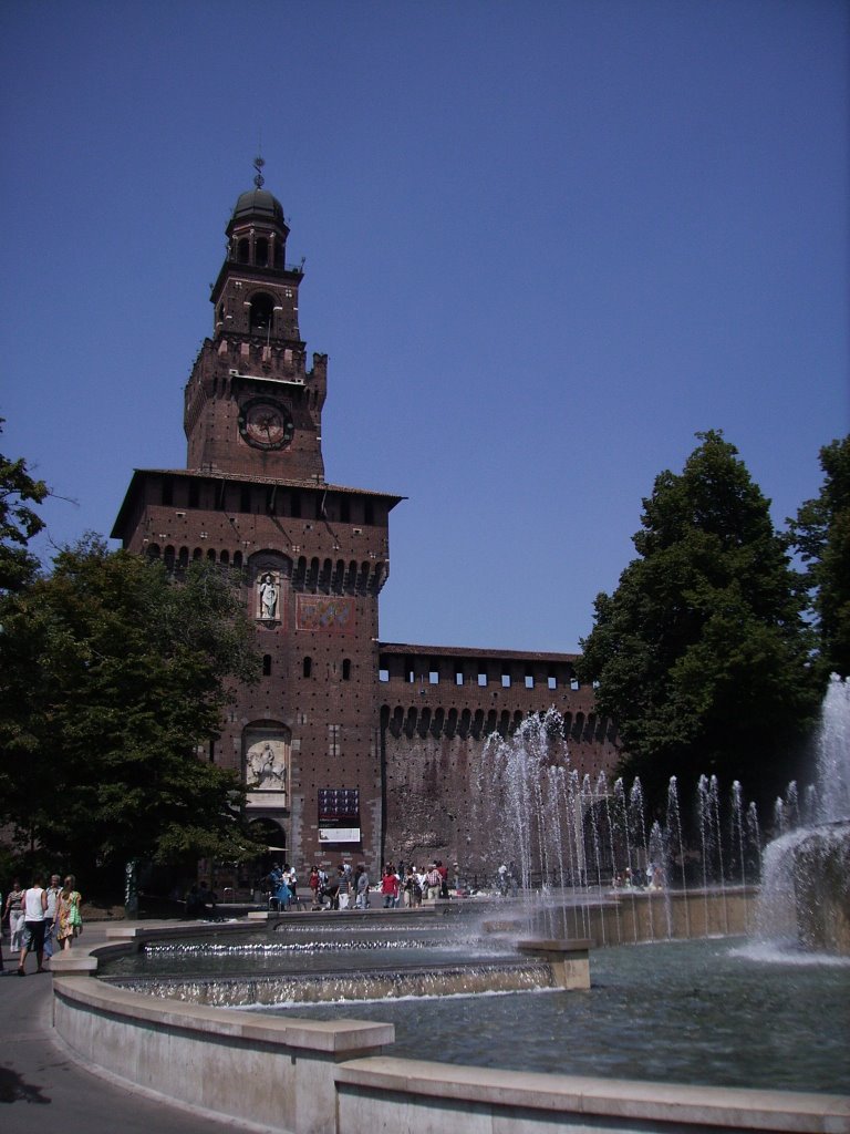 Castello Sforzesco, Milano by BabsS