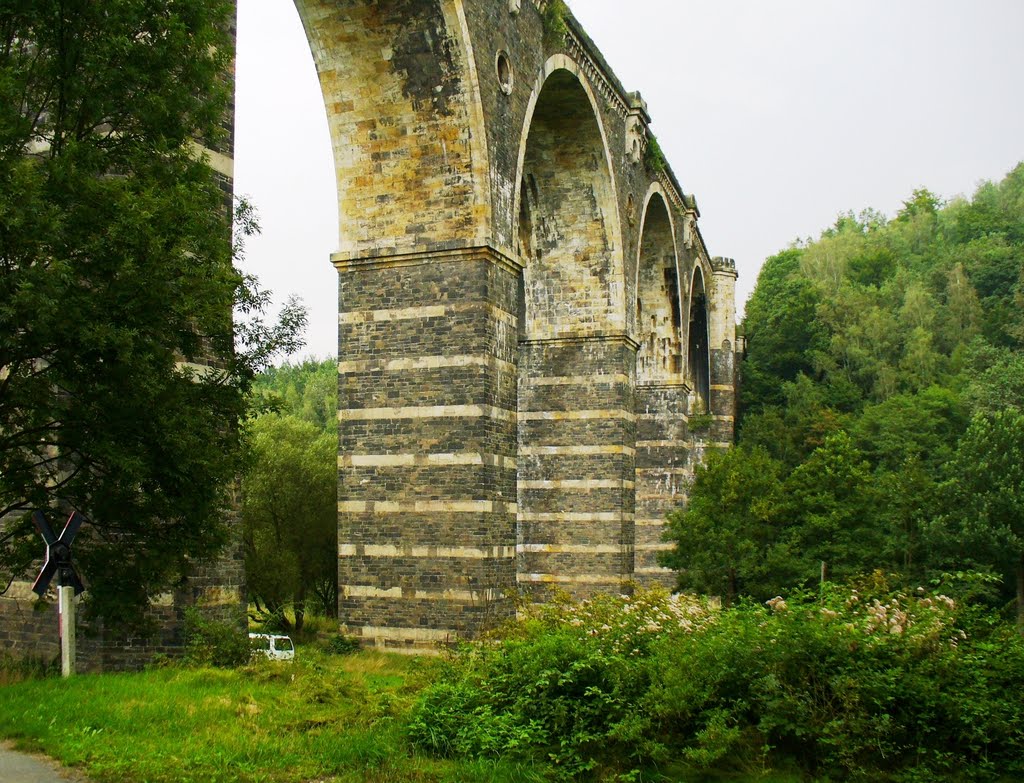 Falkenau-Hetzdorf - Das Hetzdorfer Viadukt by Thomas Eichler