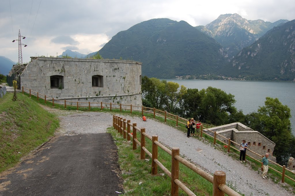 FORTINO SULLE SPONDE DEL LAGO D'IDRO,ANFO,BRESCIA by FRIGNO