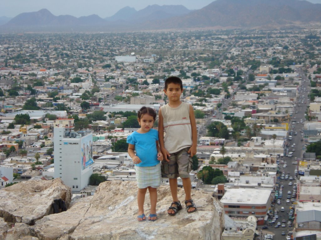 Un en el cerro de la campana by tisu3