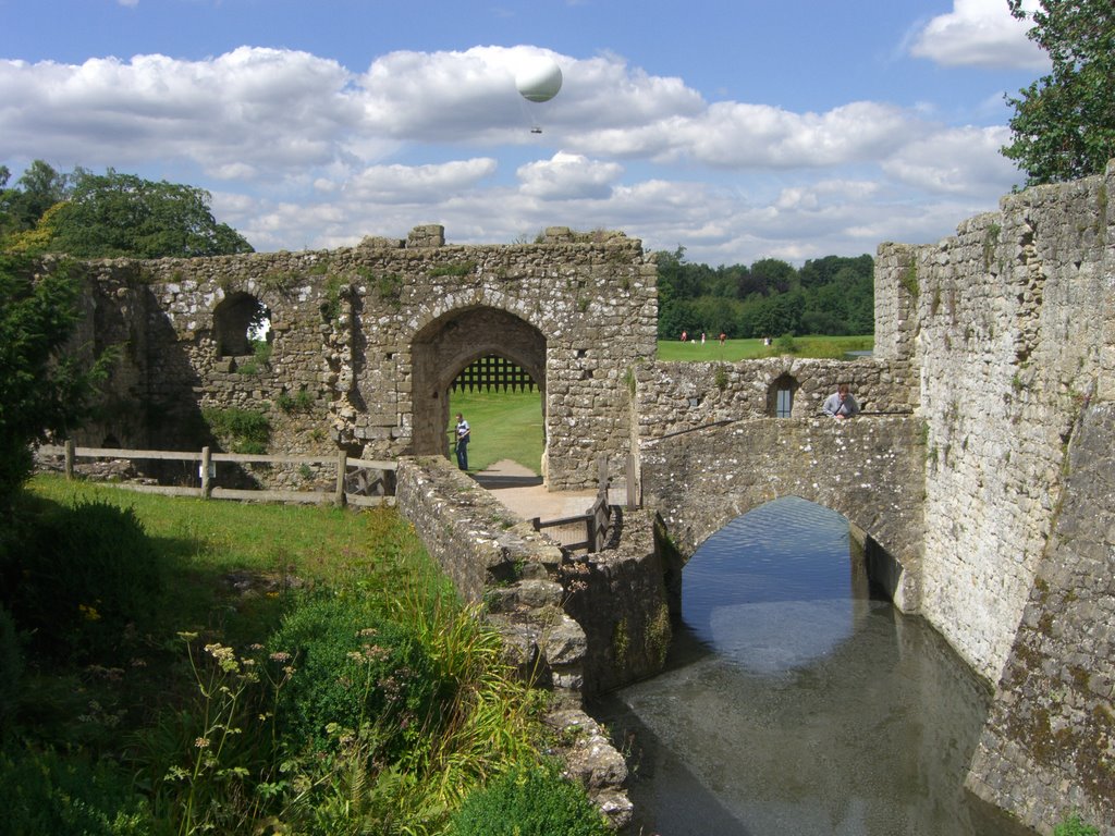 Leeds Castle Bailey and Mill by peteriain