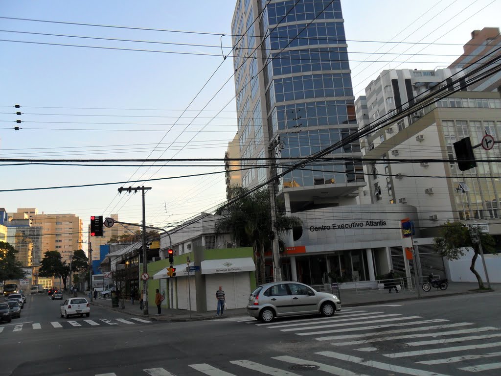 Esquina da Prof Othon Gama D´Eça com .. Avenida Rio Branco Florianópolis by Osmar Volpato