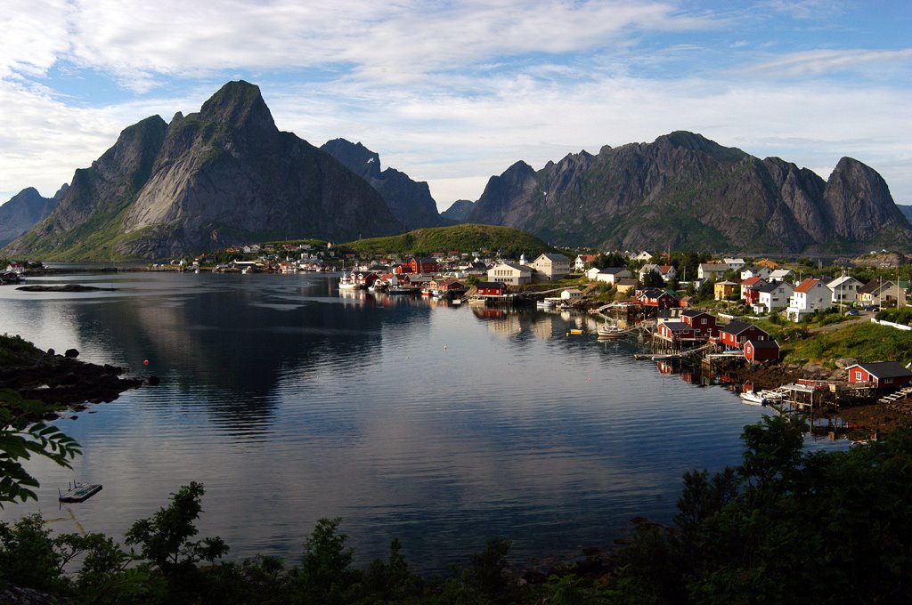 Reine - Lofoten - Norway by Christophe Réauté