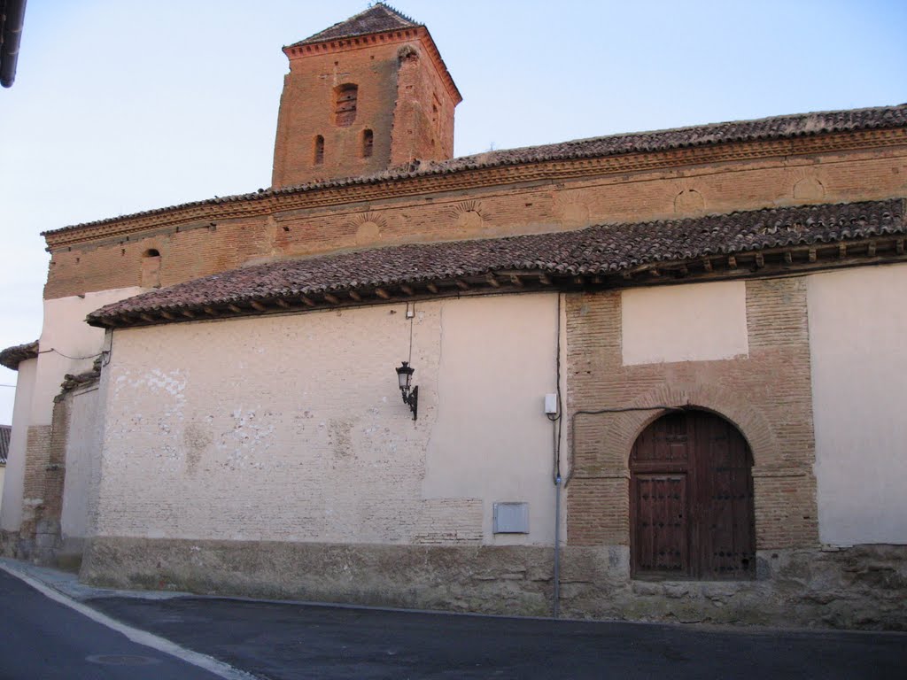 Iglesia de Santa María del Mercado by Frank Pámar