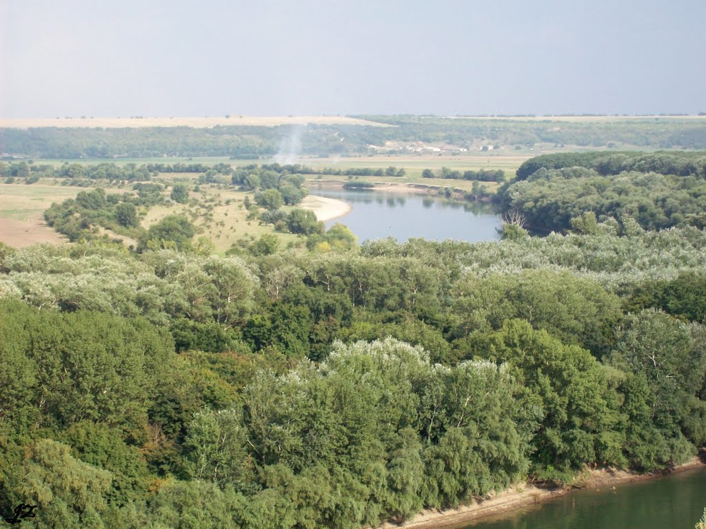 Szerpieni (Mołdawia) - widok na rzekę Dniestr by Julia Z.