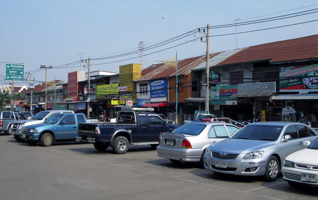 Nakhon Ratchasima, Thailand. Phimai streetview (1) by Eivind Friedricksen