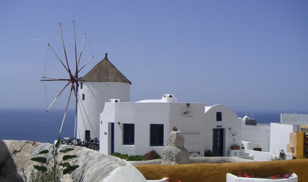 Oia by A. Wanke