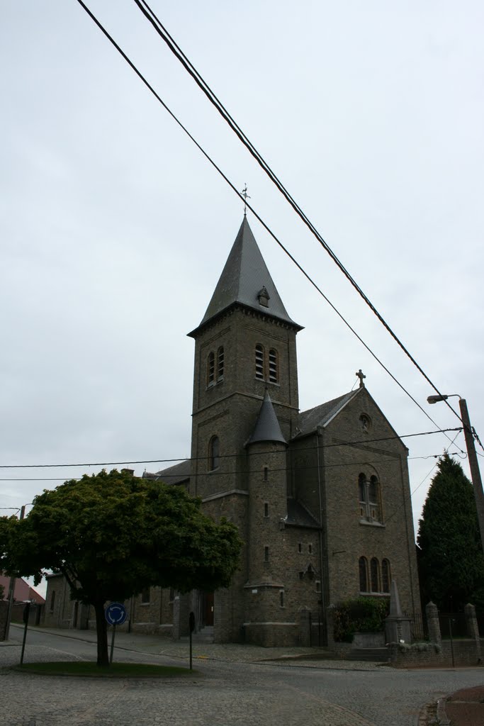 Eglise Saint-Pierre Lincent by Pascal Van Acker