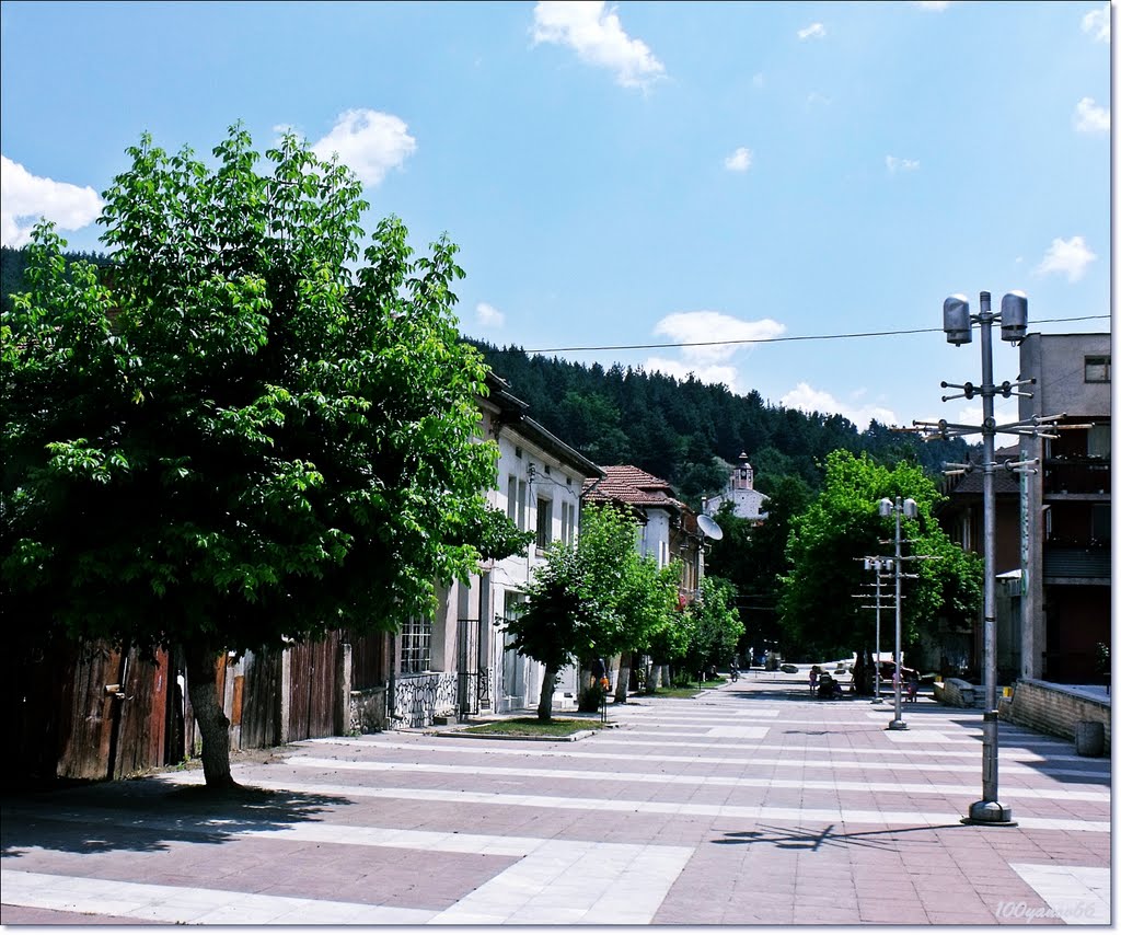 Main street / Главната улица by Stefan 100yanov