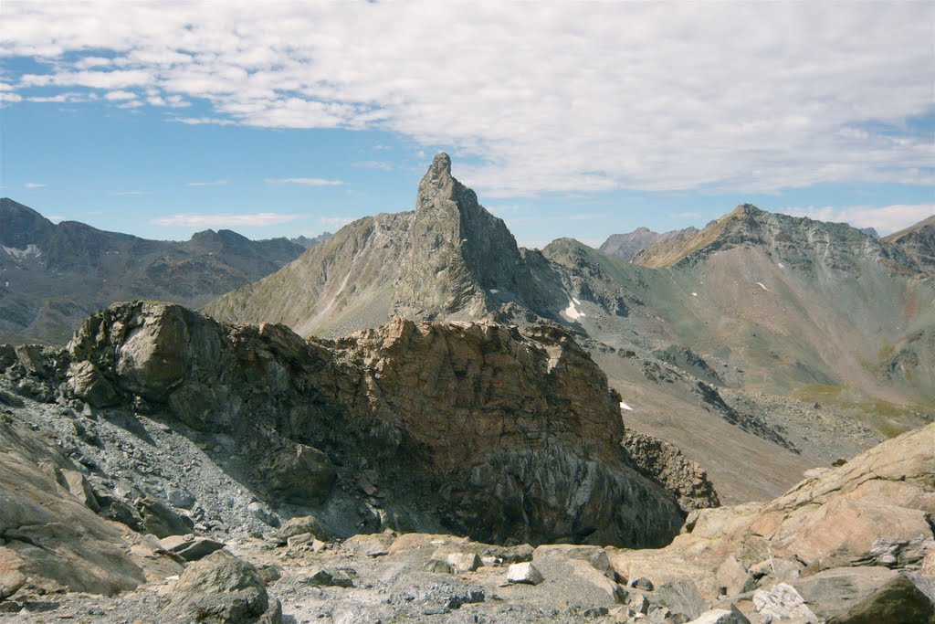 La tête de Toillies vue de la Roca bianca by J-N.Hallet