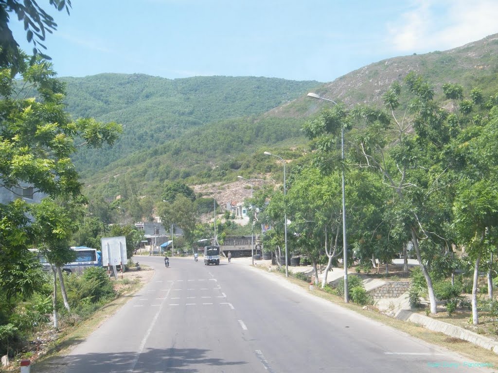 Quốc lộ - 10 - National Highway - Bình Định by Vietnam Atlas