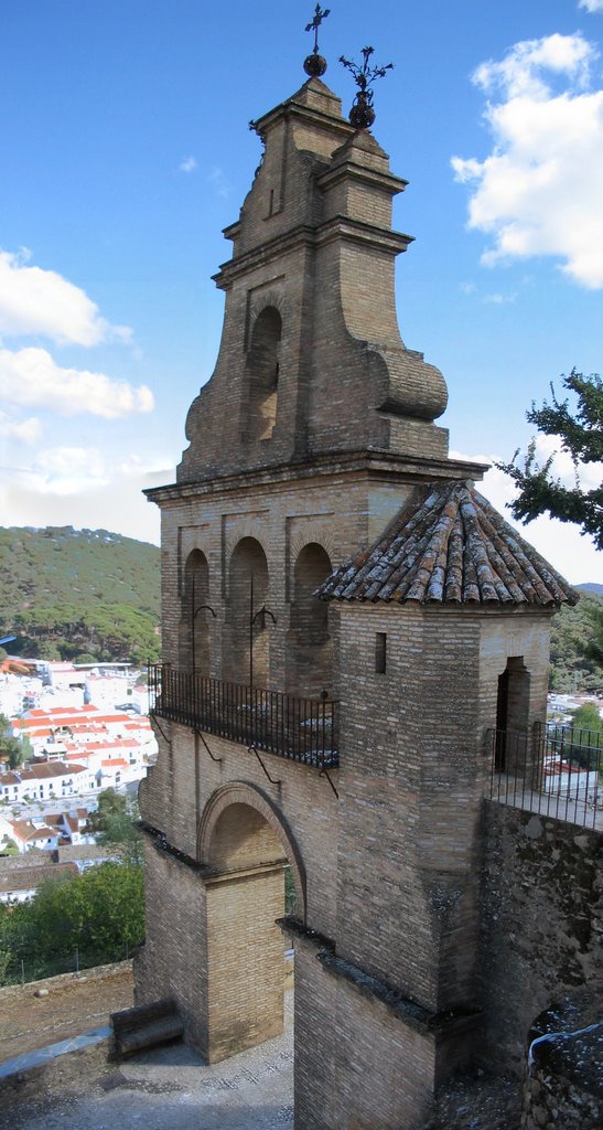 Aracena - Torre de Entrada a Castillo - Iglesia by Alberto González García