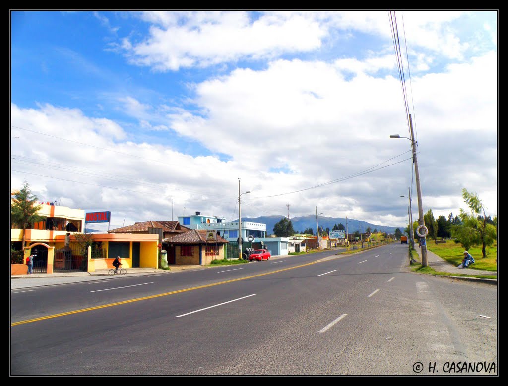 Llegando a Cayambe by H. Casanova