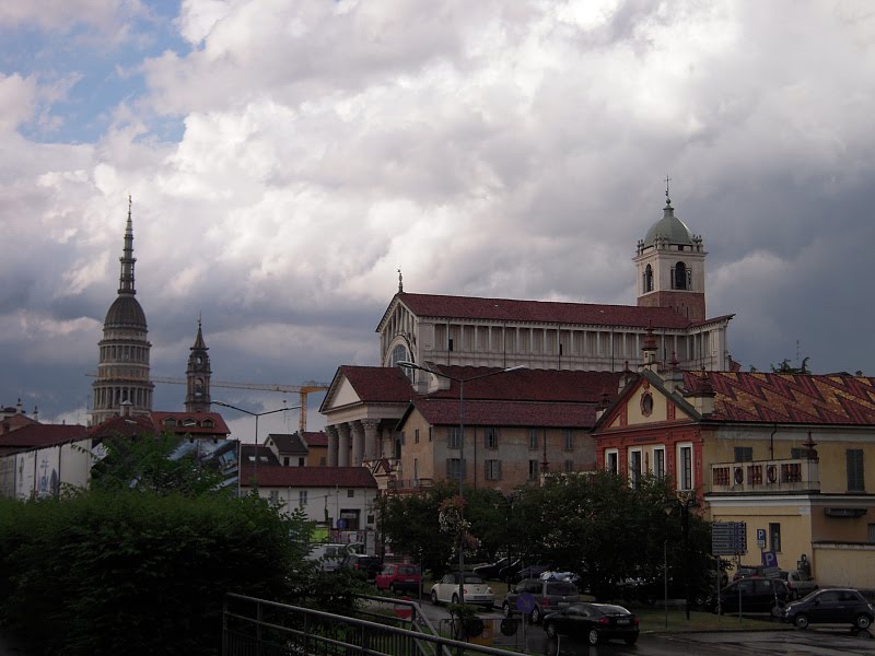 Vista di Novara con Cupola e Duomo by Albert39