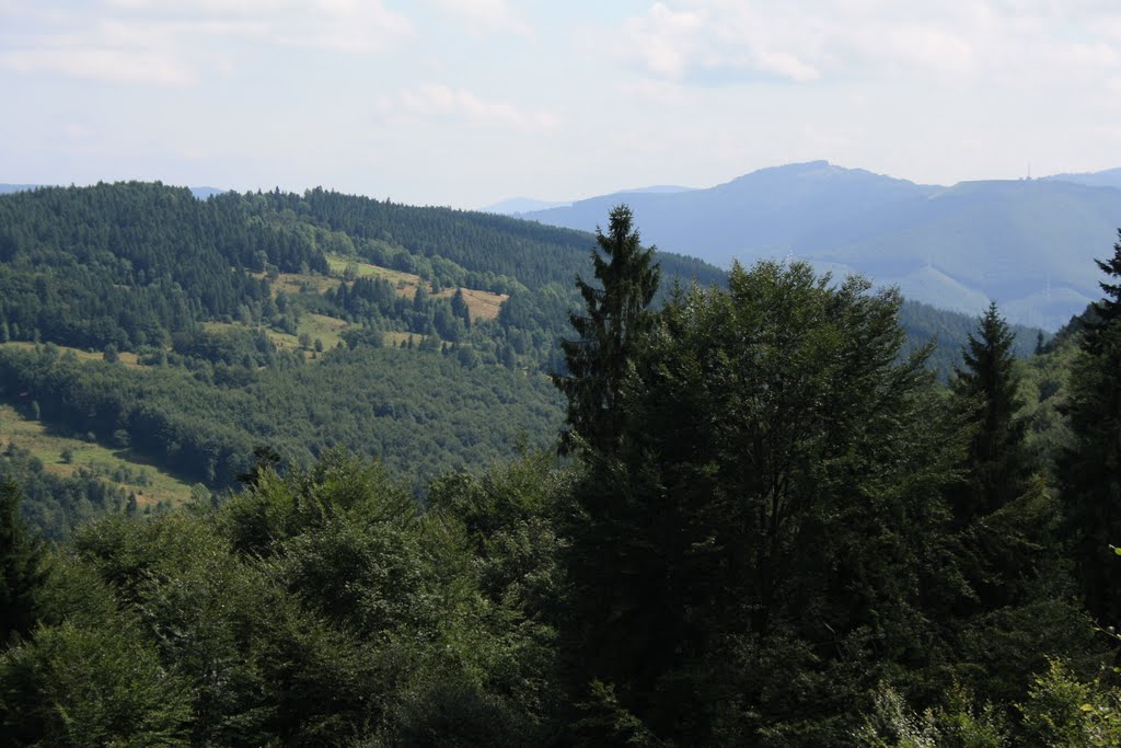 The Beskid Maly Mountains by d4nn7b