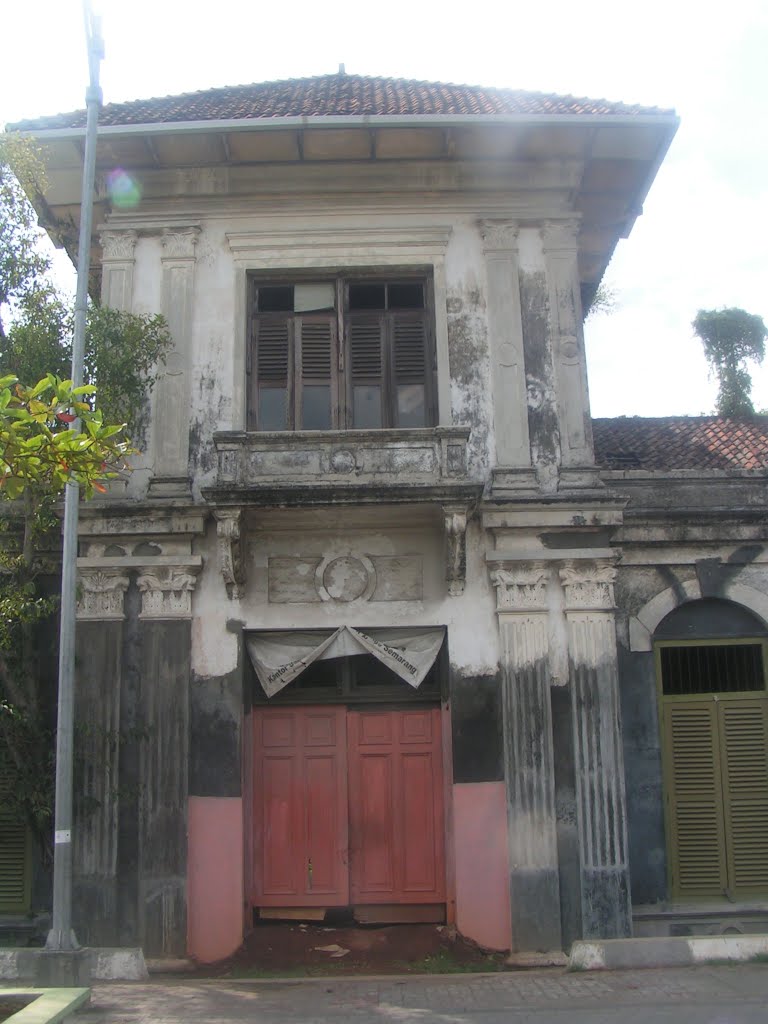 Main Entrance of Former Building at Ancient City Semarang by Ihdanurina