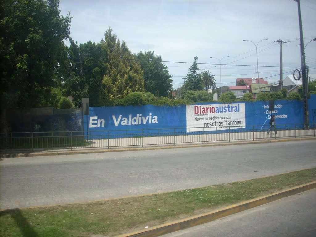 Llegando a Valdivia por Avenida Pedro Aguirre Cerda by jdominguezs