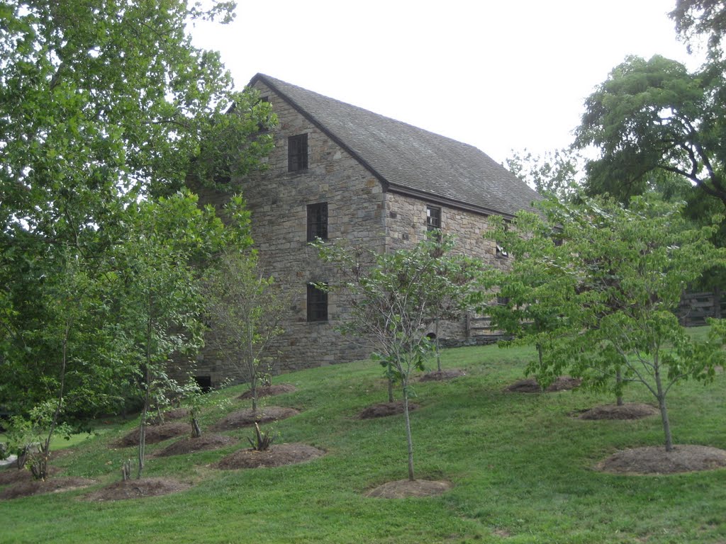 Washington's Grist Mill (rebuilt) by agrants