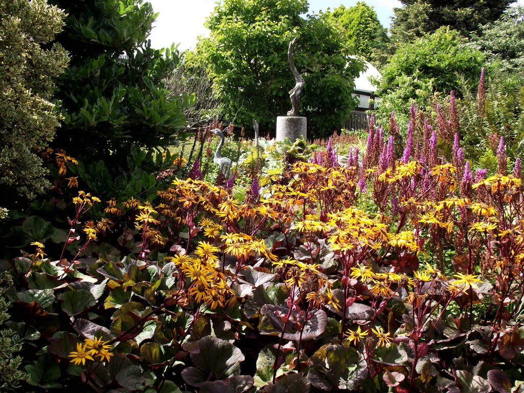 Ken-Caro Gardens,Cornwall by Andrew(ollie)Johnson