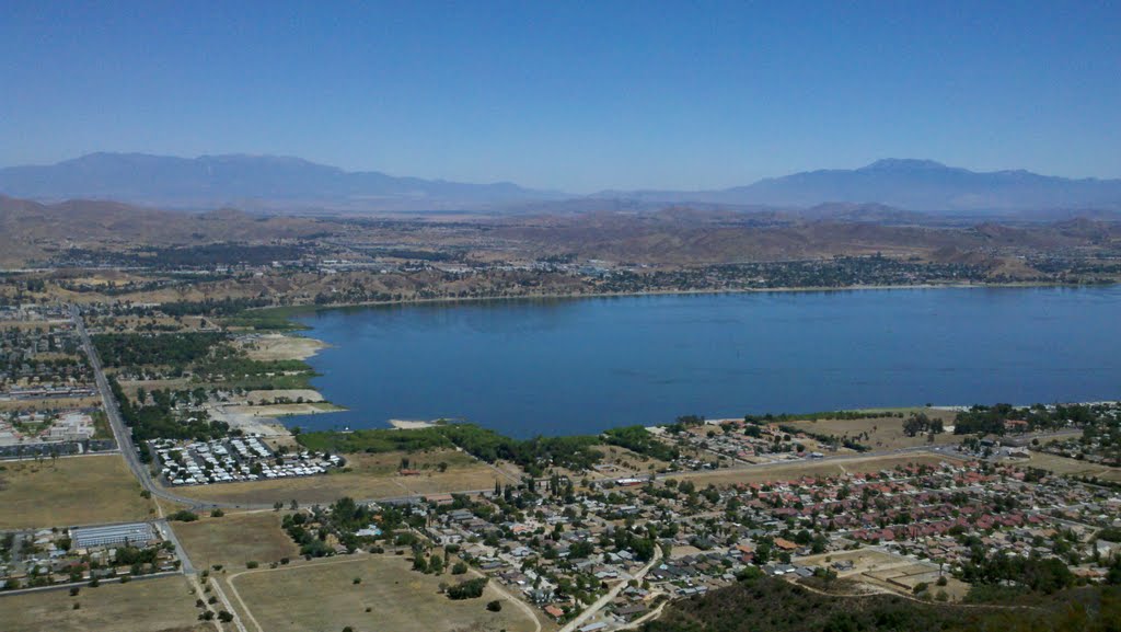 Lake Elsinore from Lookout Roadhouse by dcrowmik