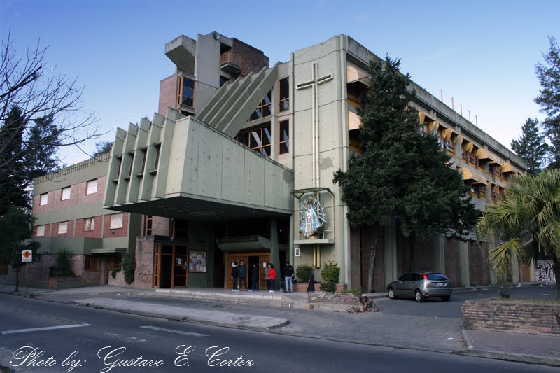 Parroquia Nuestra Señora de Lujan - San Andres - Buenos Aires by gustavo cortez