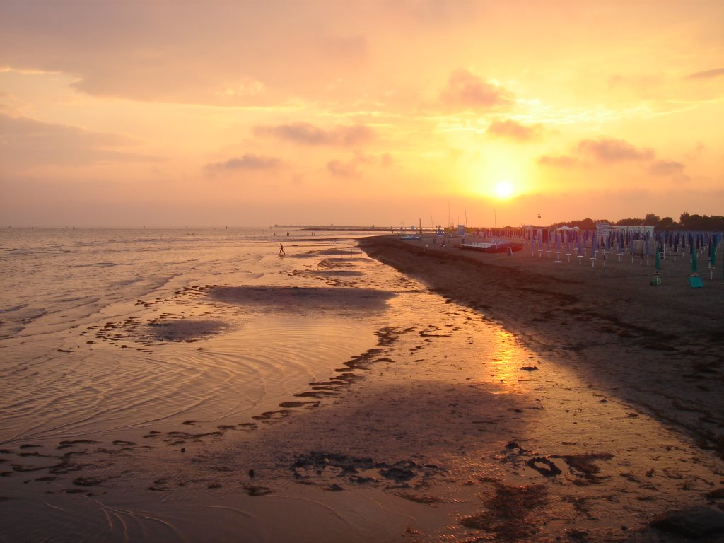 Panorama dalla diga di Grado al tramonto by Paolo Bregant