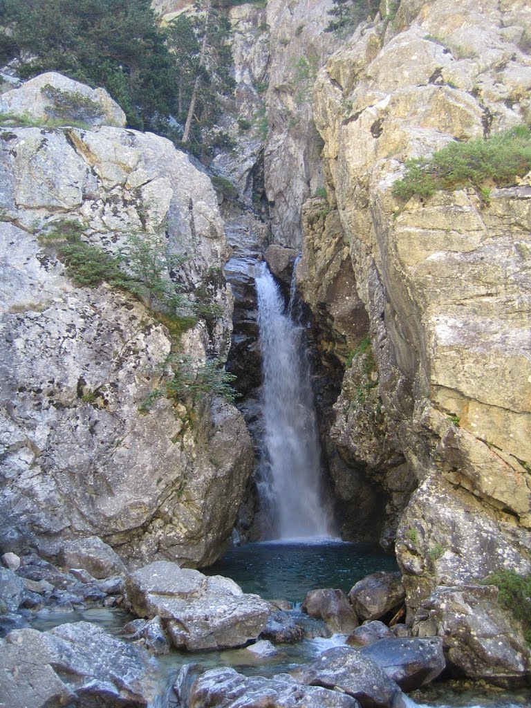 SALTO DEL PINO BALNEARIO by andres german